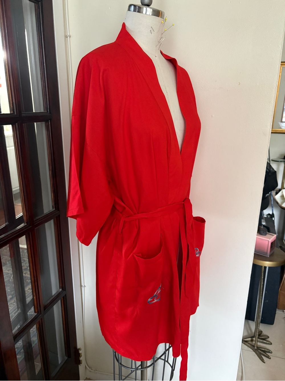 Red Embroidered Dragon Robe - Picture 5 of 6